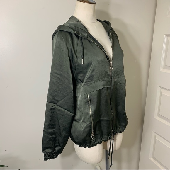 Zara Satin Bomber Jacket Green Hooded Zip Up Green Sz M Relaxed Fit Y2K - Picture 6 of 15